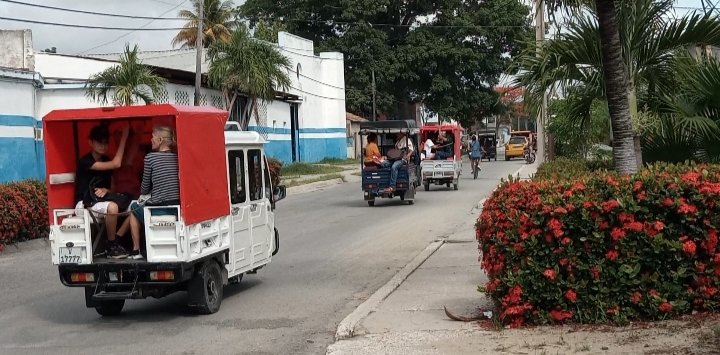 Avanza en Las Tunas organización de servicio de triciclos eléctricos particulares
