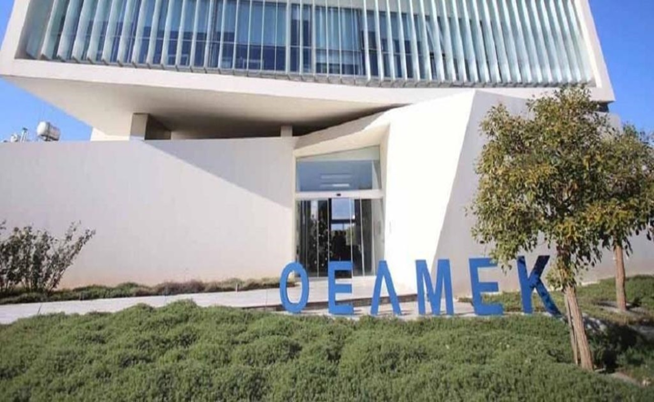 ΟΕΛΜΕΚ: Κωνσταντίνου και Μαυράτσας έπιασαν δουλειά – Ταλιαδώρος: Τέσσερις ετερόκλητες κινήσεις απέκλεισαν την Αλλαγή και αγνόησαν 46% των καθηγητών