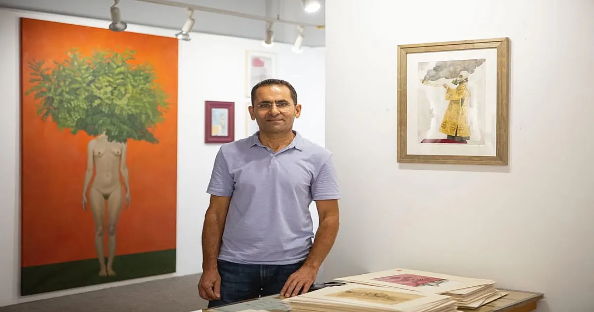 Γιώργος Γαβριήλ: Με σατιρικό σκίτσο σχολιάζει τη διάσκεψη Αναστασιάδη