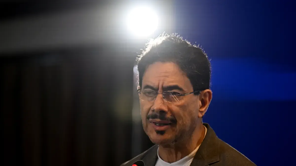 Iván Cepeda cierra campaña en Bogotá y llama a defender la paz antes del balotaje