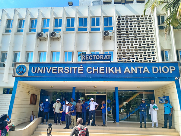 Sénégal : les travailleurs des universités annoncent un débrayage de 24 heures pour réclamer la généralisation de l'indemnité de logement
