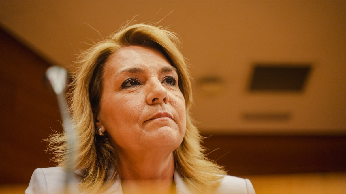 La jueza de la DANA pide a Camarero que aporte los archivos adjuntos del chat del Gobierno valenciano