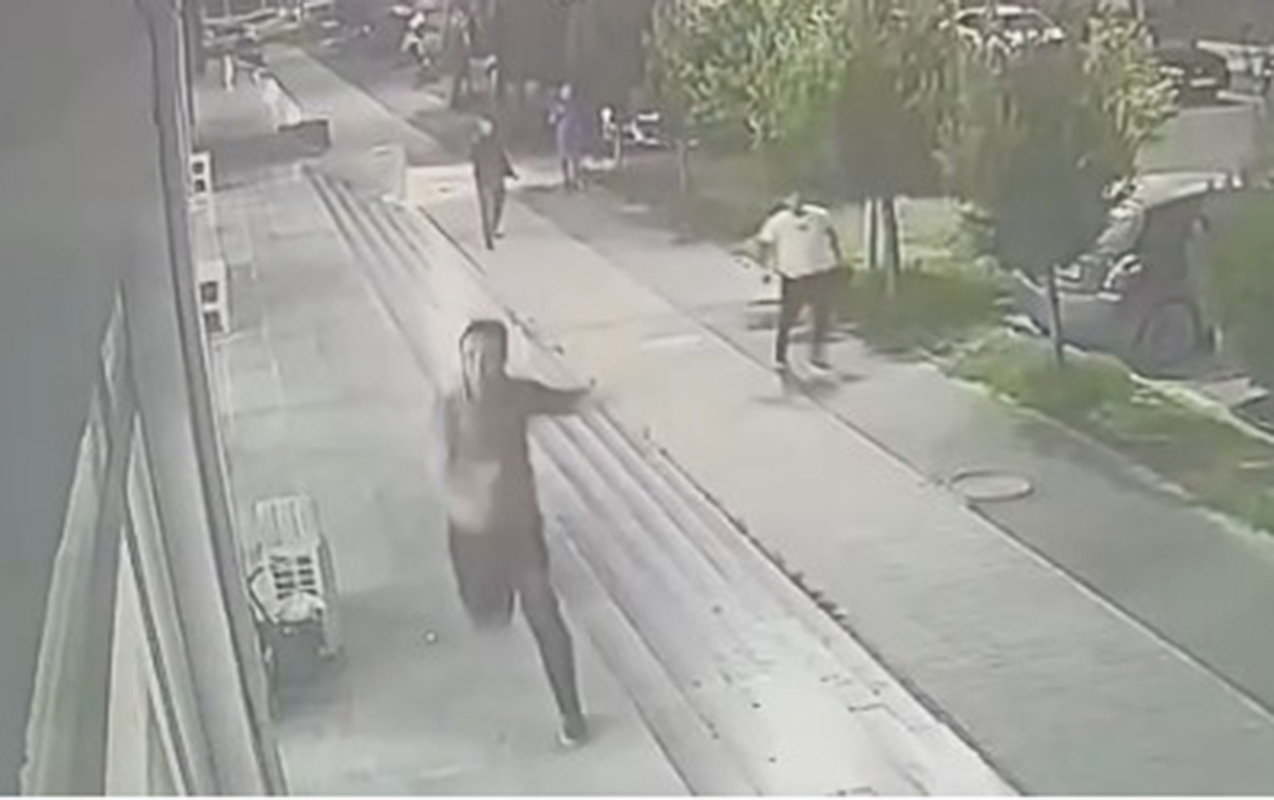 Hövsanda vətəndaşı zorla maşına mindirib aparmaq istəyiblər? - Polis araşdırır-Foto