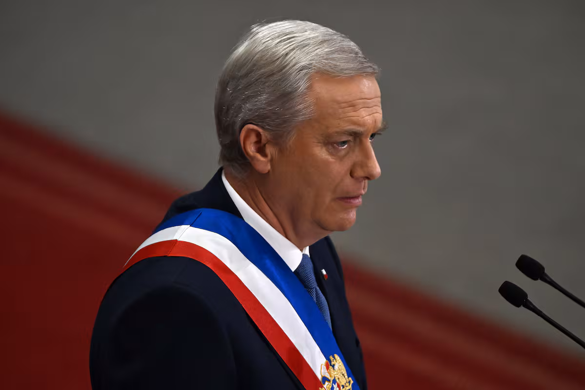 FOTO. La propuesta que Evópoli entregó al Presidente Kast para reducir de 25 a 16 los ministerios