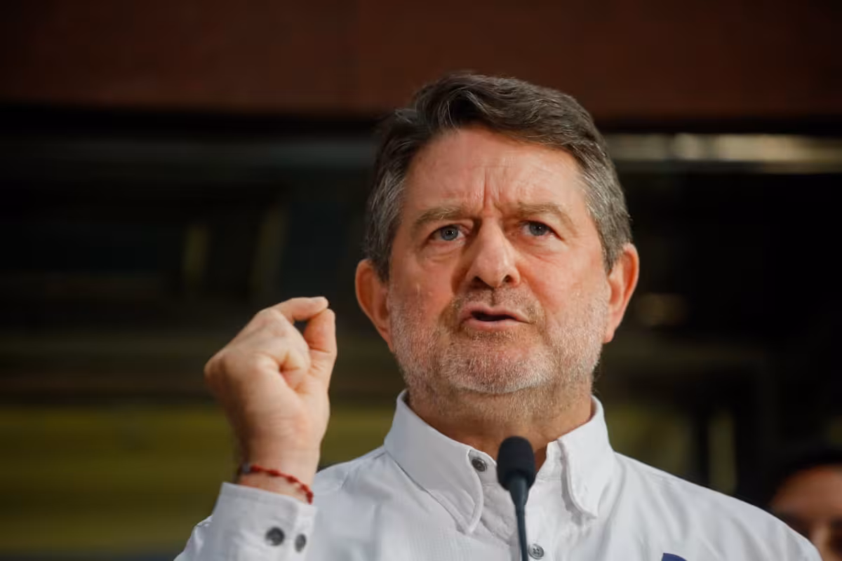 VIDEO. Claudio Orrego dispara contra republicanos tras ser sobreseído: “Si quieren llegar al cargo tienen que ganar una elección”