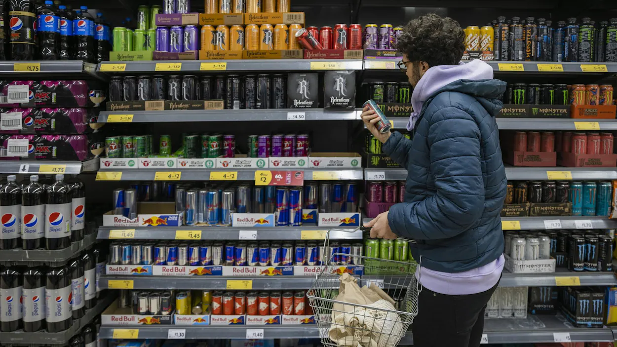 Boissons énergisantes : le projet de loi devrait être adopté demain. Photo : Getty Images / SolStock