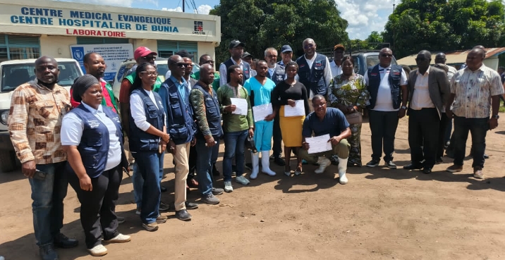 L'OMS accélère les diagnostics d’Ebola en RDC et enregistre les premiers survivants