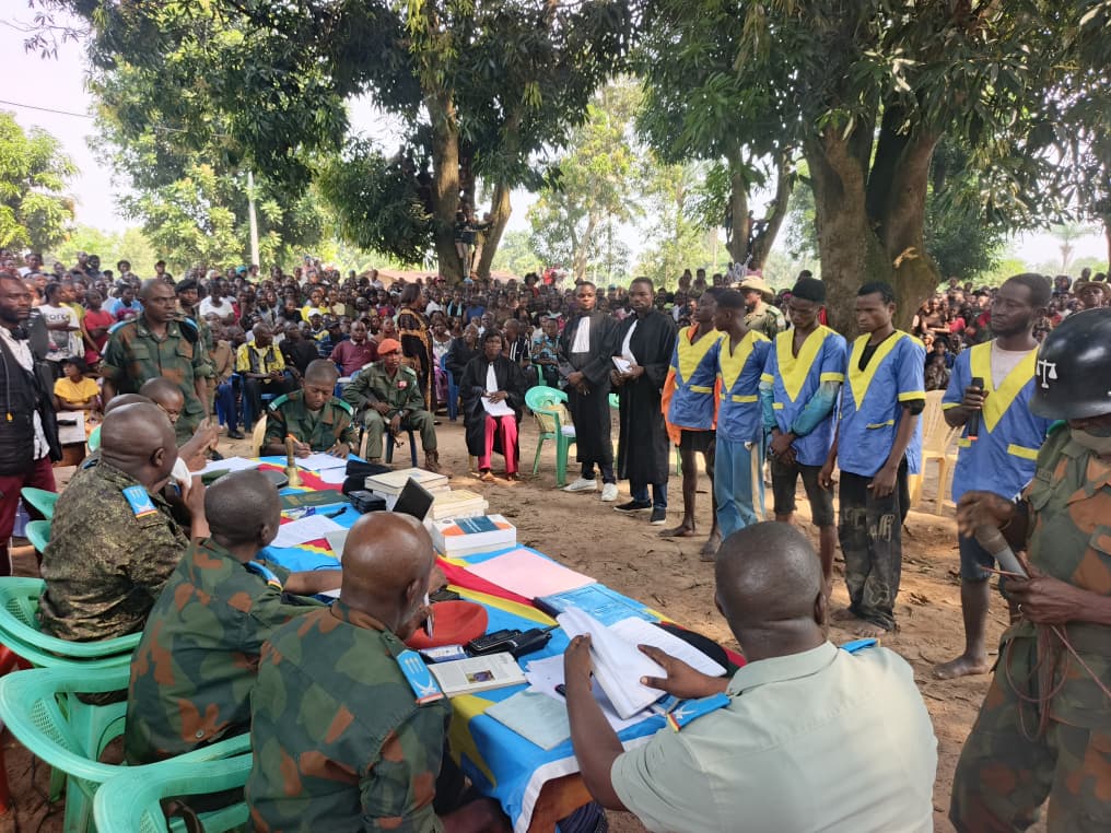Kwilu : cinq présumés bandits armés jugés à Bulungu pour des faits présumés de terrorisme