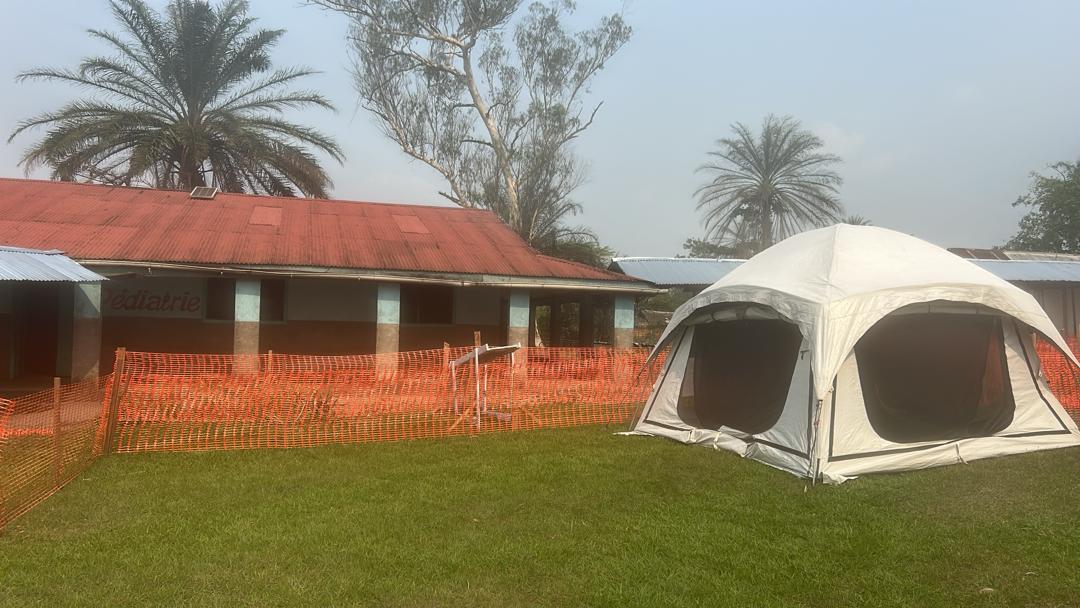 Ebola : le gouvernement déploie neuf centres de traitement pour renforcer la riposte