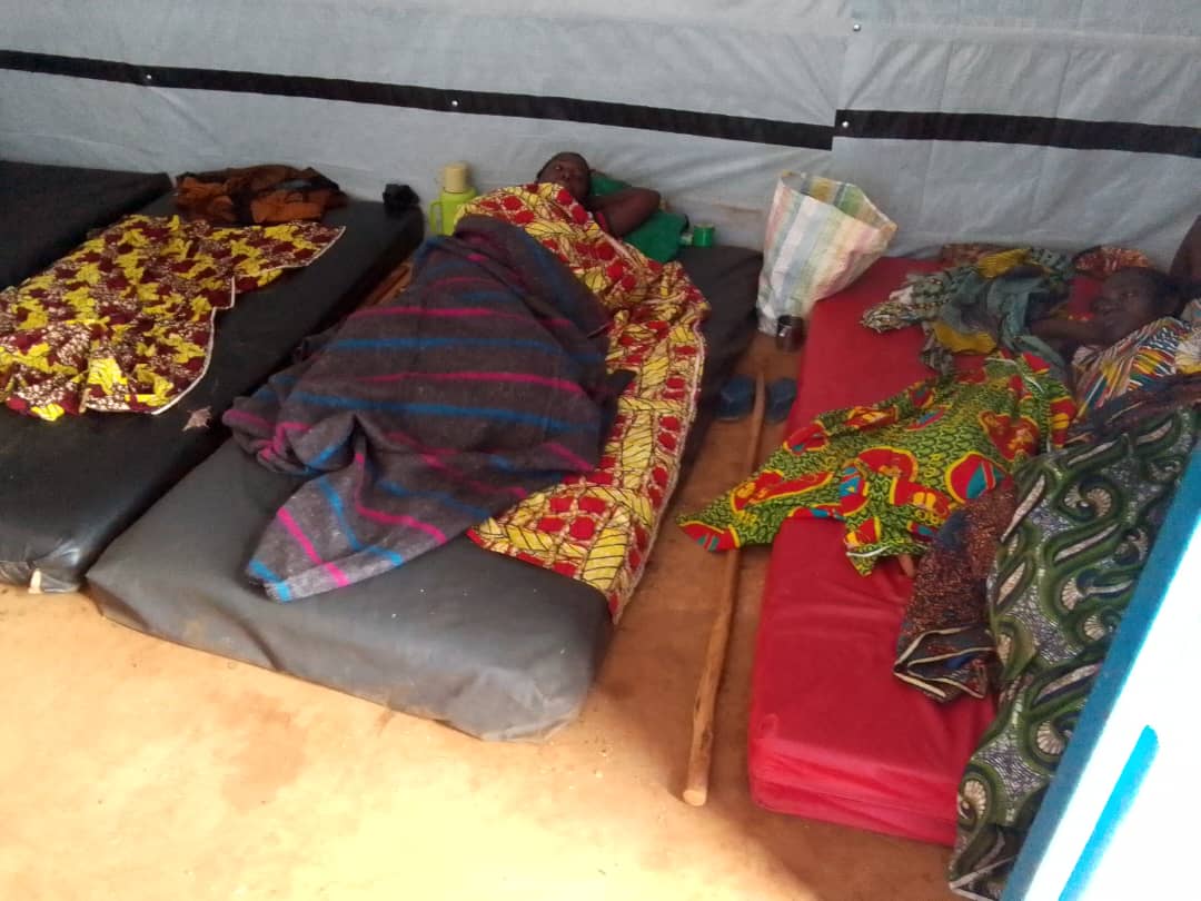 Plus de 200 patients retenus pour factures impayées libérés à l’hôpital de Kavumu grâce à une action solidaire