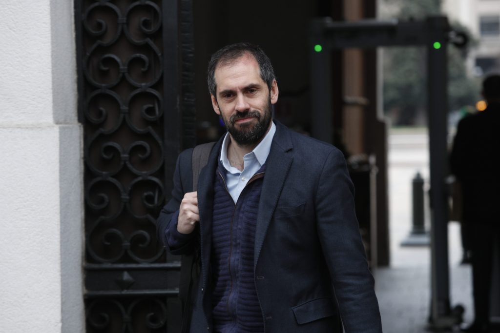 Acusación constitucional contra Nicolás Grau: así quedó conformada la comisión que revisará el libelo
