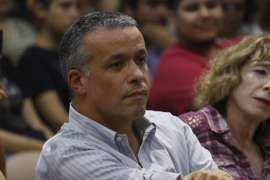 Landerretche es electo como nuevo decano de la FEN y sucederá a José de Gregorio