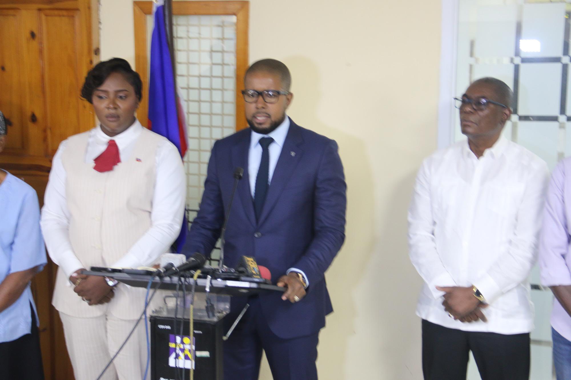 Haïti: le salaire minimum de la sous-traitance relevé à 1 000 gourdes