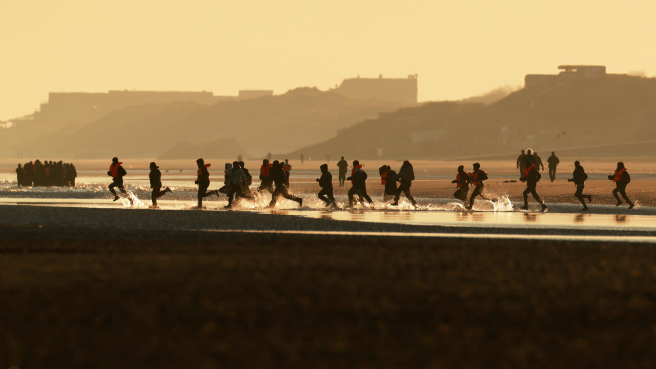 France and UK agree to new migrant deal, with funding tied to results