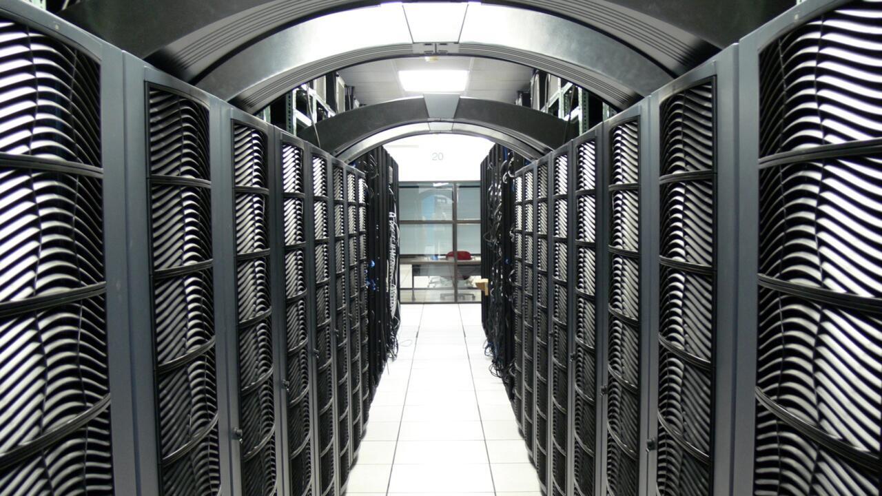 EU unveils plan to cut dependence on US and Asian technology