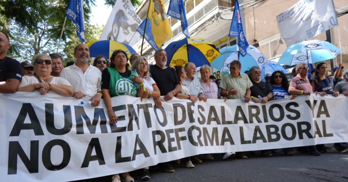 La Multisectorial Sindical realizará un acto paralelo al del Día de la Bandera y declara "persona no grata" a Milei