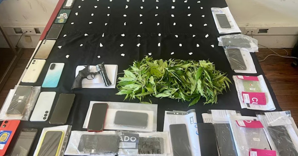 De soldadita a jefa de un búnker: acusaron a la novia de un preso que regenteaba la venta de droga en Empalme con complicidad policial