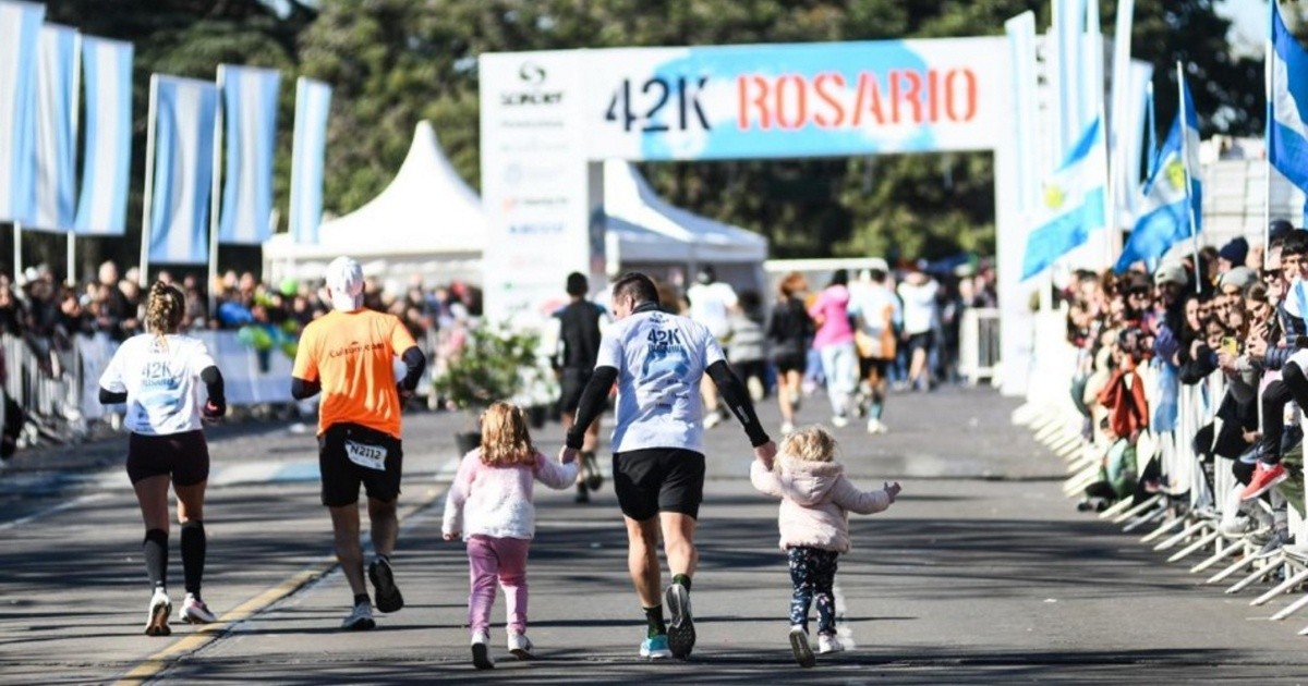 Maratón de la Bandera: recorrido, horarios, cortes y todo lo que hay que saber antes de la largada del domingo