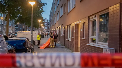Peuter komt om bij val uit raam in Rotterdam