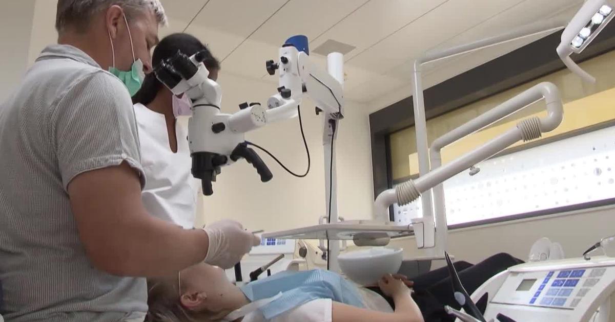 Surfacturations, personnel non qualifié: les cliniques dentaires B1 dénoncées pour leurs pratiques commerciales Le groupe de cliniques B1, qui compte dix cabinets dentaires et un