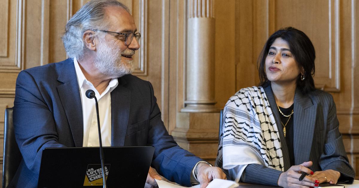 L'eurodéputée franco-palestinienne Rima Hassan et le conseiller aux Etats (PS/GE) Carlo Sommaruga, lundi 15 juin au Palais fédéral. [KEYSTONE - PETER SCHNEIDER]