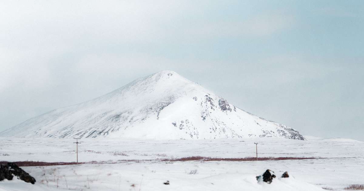 Á batavegi eftir alvarlegt bílslys í Mývatnssveit - RÚV.is