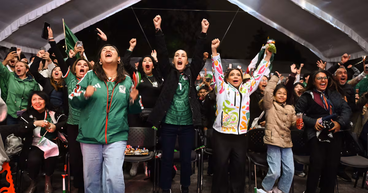 “Qué orgullo verlos jugar con garra”: el mensaje de Clara Brugada tras el triunfo de México