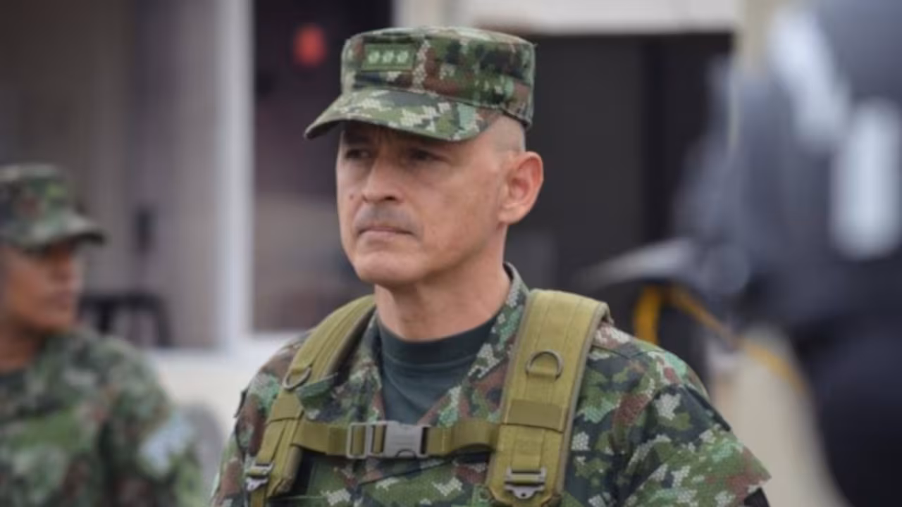 Futuro del general Erik Rodríguez del Ejército está en manos del presidente Gustavo Petro