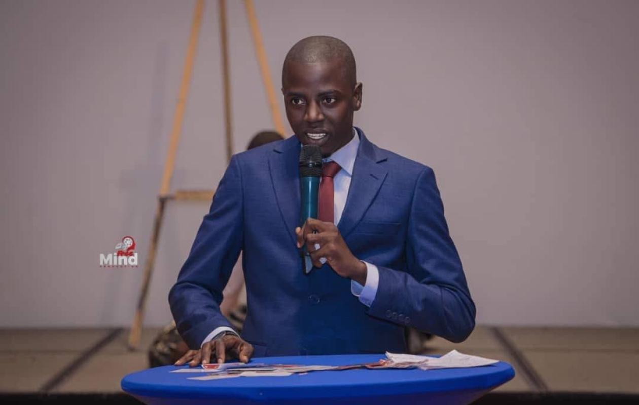 JPS FATICK : Coumba Ndoffène Diouf dénonce son éviction des groupes WhatsApp du parti