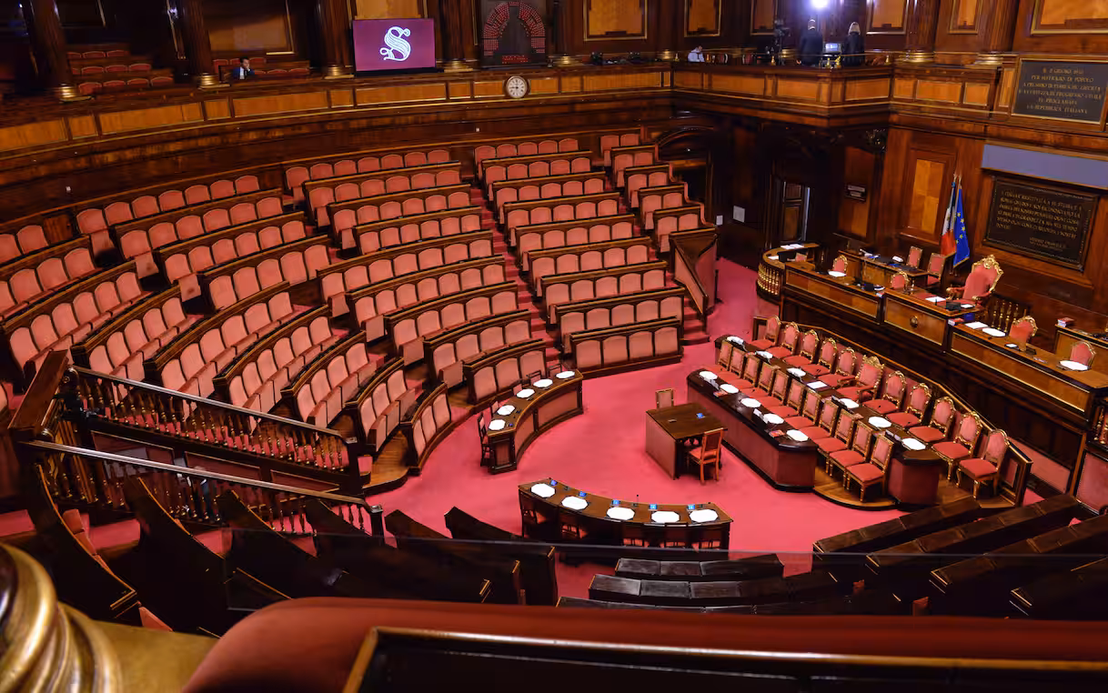 Fine vita, stop della maggioranza al ddl Bazoli. Testo torna in Commissione