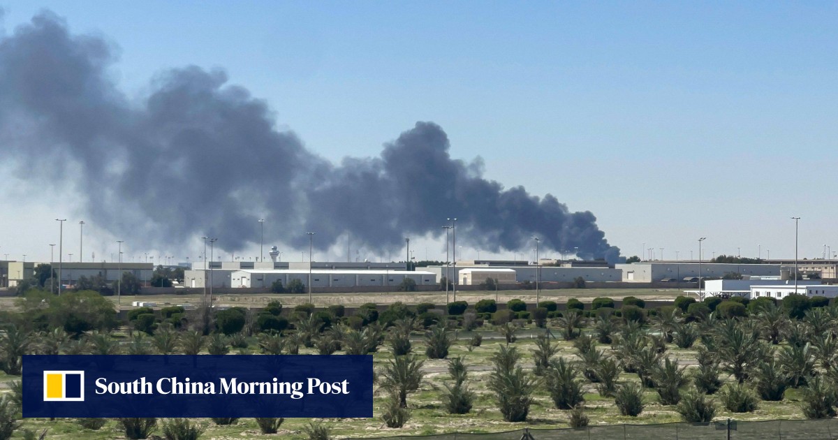 Iran attacks Kuwait, Israel after Trump sets deadline for deal