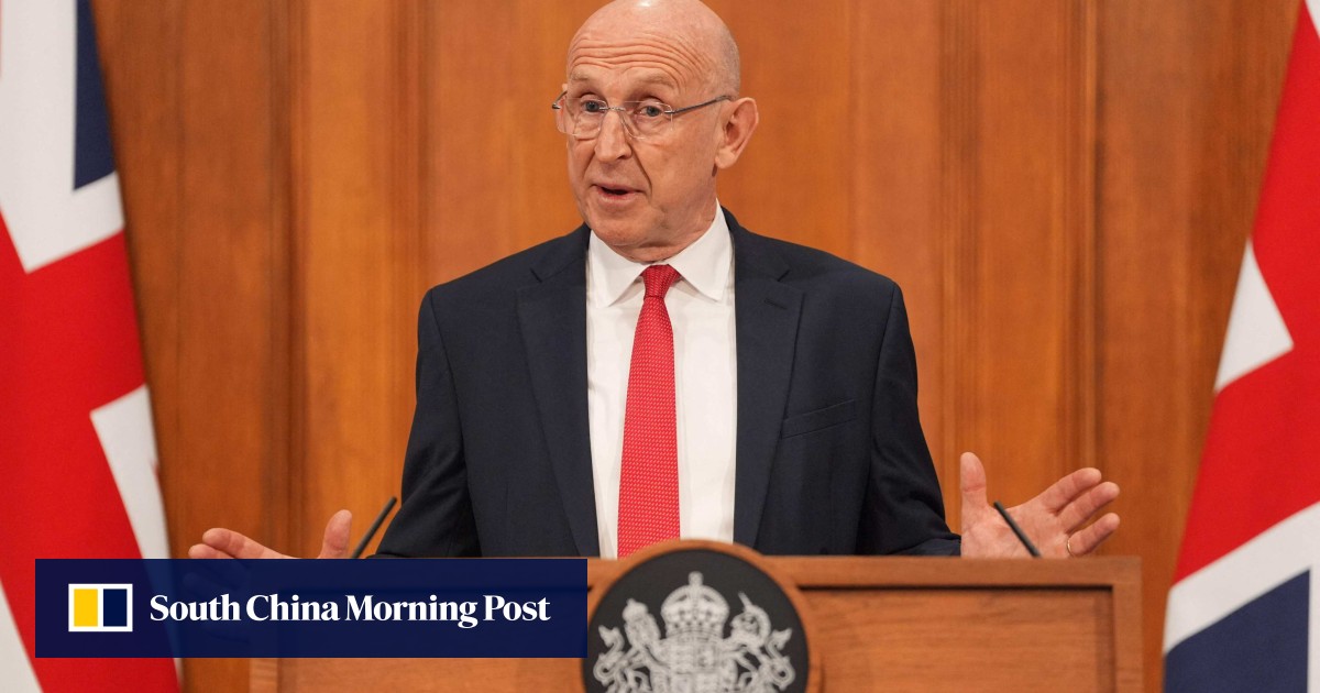 UK tracked Russian submarines in alleged Atlantic ‘covert’ op: defence secretary