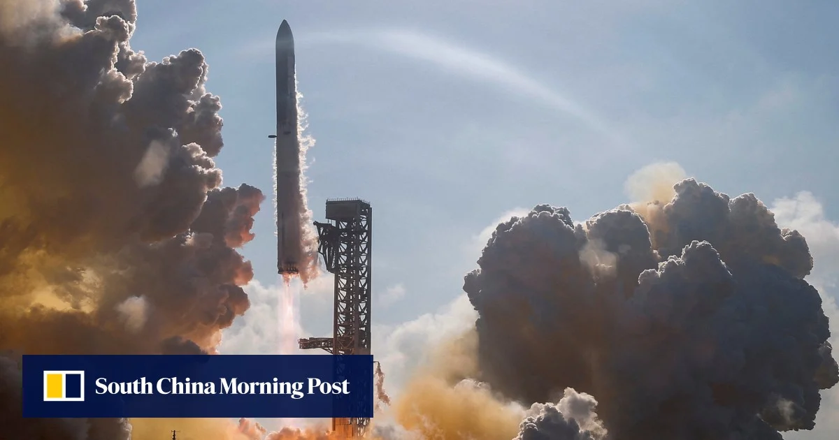 The Starship and Super Heavy Booster create sound waves on lift-off for the 12th test flight from the SpaceX launch complex in Texas on Friday, May 22. Photo: Reuters