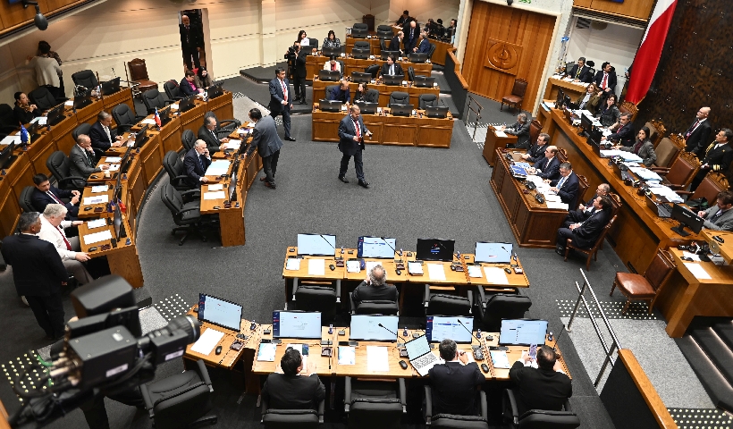 Senado rechazó levantamiento de secreto bancario: Pasará a comisión mixta
