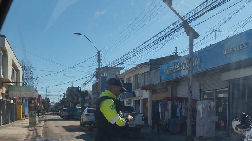 7m La Ligua: Gope despliega operativo por objeto sospechoso en pleno centro de la ciudad