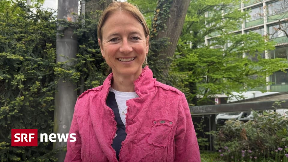 Hofft auf mehr Verwurzelung Niemand möchte – sie schon: Bernerin kandidiert im Bündnerland In Bern arbeiten, in Graubünden politisieren. Eine 51-Jährige will dort anpacken, wo