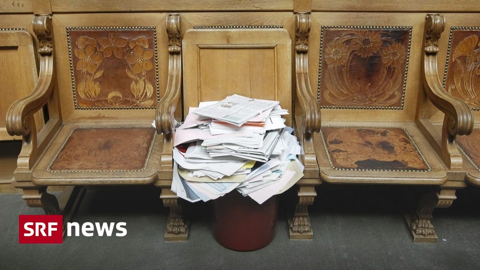 Finanzierung 13. AHV-Rente Wenn sich Räte streiten: Die Einigungskonferenz als Ultima Ratio Arbeiten für den «Ghüderchübu»? Die Einigungskonferenz als Rettung Einmal mehr muss die
