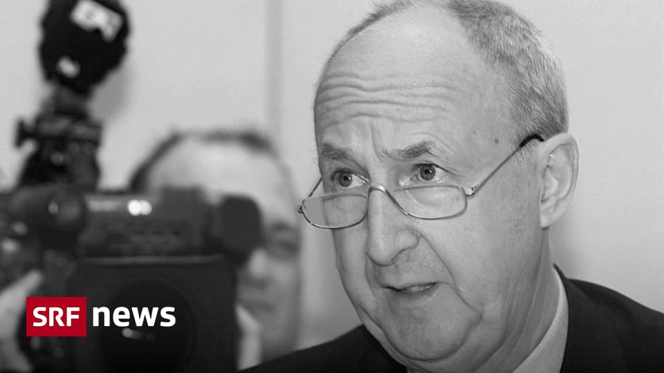 Im Dienst der SNB Ehemaliger SNB-Chef Hans Meyer mit 90 Jahren gestorben Hans Meyer arbeitete insgesamt rund 30 Jahre für die Schweizerische Nationalbank. Mit Video