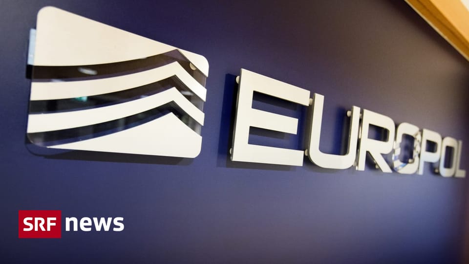 Missbrauchsnetzwerke Kriminelle Online-Gruppen: Machen Personen aus der Schweiz mit? Europol hat Online-Missbrauchsnetzwerke aufgedeckt. Ob Personen aus der Schweiz involviert