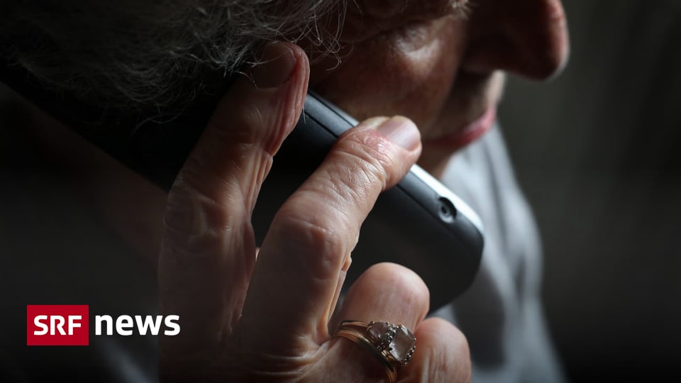 Weder Freund noch Helferin 5000 Opfer in der Westschweiz – falsche Polizisten im Fokus Kriminelle versuchen zunehmend, Jugendliche zu rekrutieren. Dagegen wollen die Westschweizer
