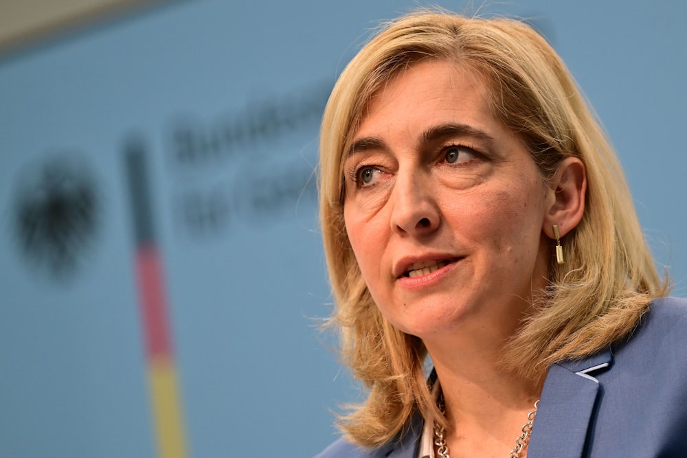 LiveBundespolitik:Hausärzte sehen Warkens Sparpläne als „Zerstörungsprogramm“