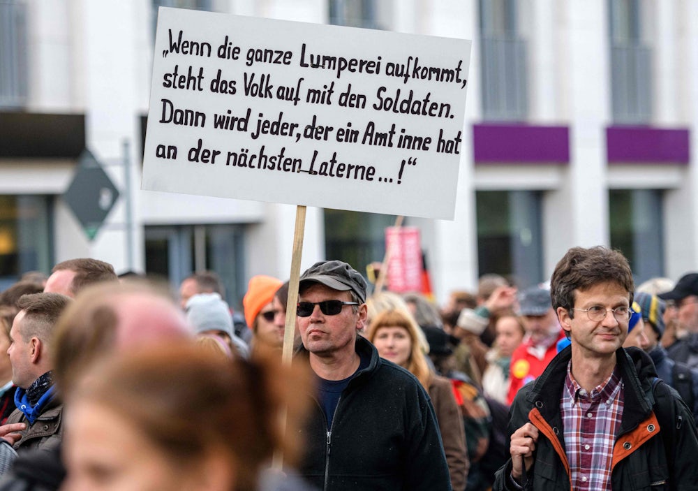 Die Faschismus-Debatte ist leider keine linke Nebelkerze