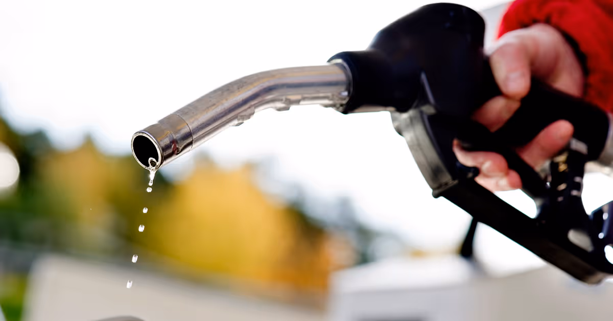 Kraftig prissänkning på diesel och bensin