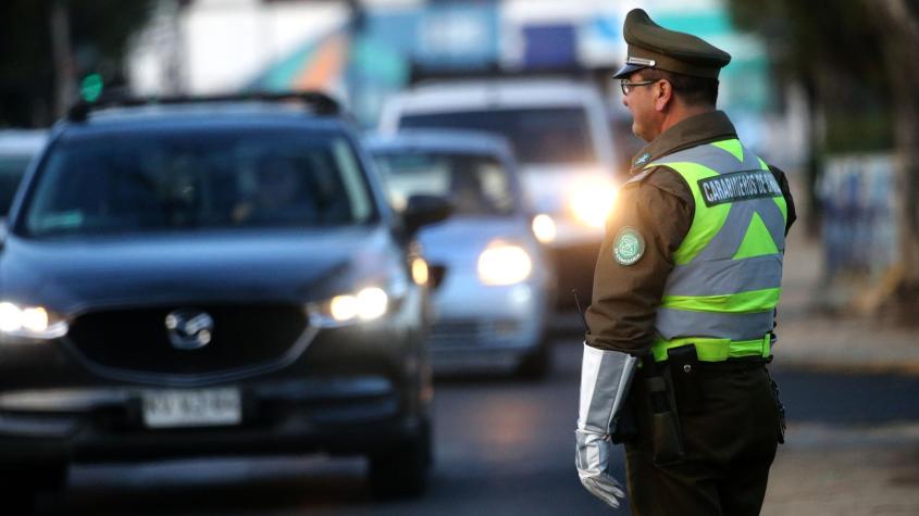 Restricción vehicular 2026: TODAS las patentes que NO pueden circular este miércoles 10 de junio