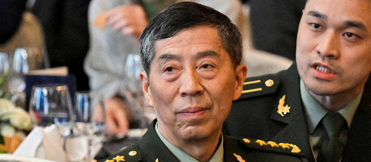 Prozesse in China Zwei Ex-Verteidigungsminister zum Tode verurteilt