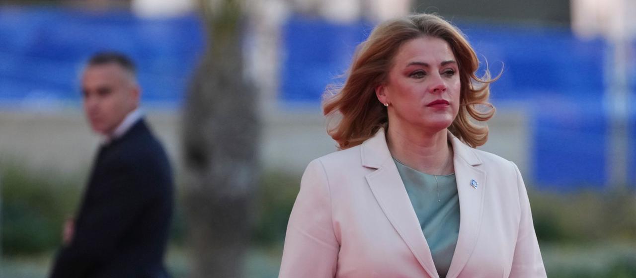 Dispute over ministerial posts government in Latvia collapses