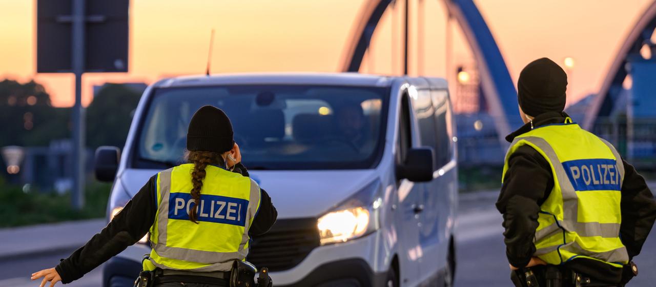 Appell auch an Deutschland EU-Migrationskommissar für Abbau der Grenzkontrollen
