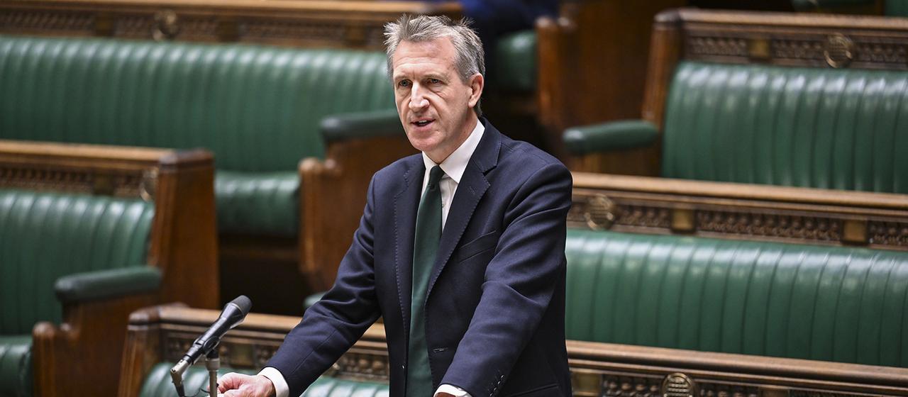 Großbritannien Neuer Verteidigungsminister, doch der Druck bleibt