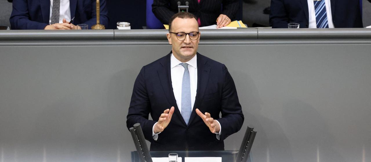 Flexiblere Arbeitszeiten Spahn pocht auf vereinbarte Reform