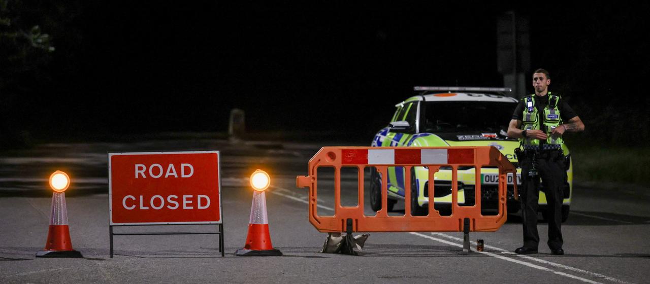 Zusammenstoß zweier Züge Ein Toter bei Zugunglück bei London